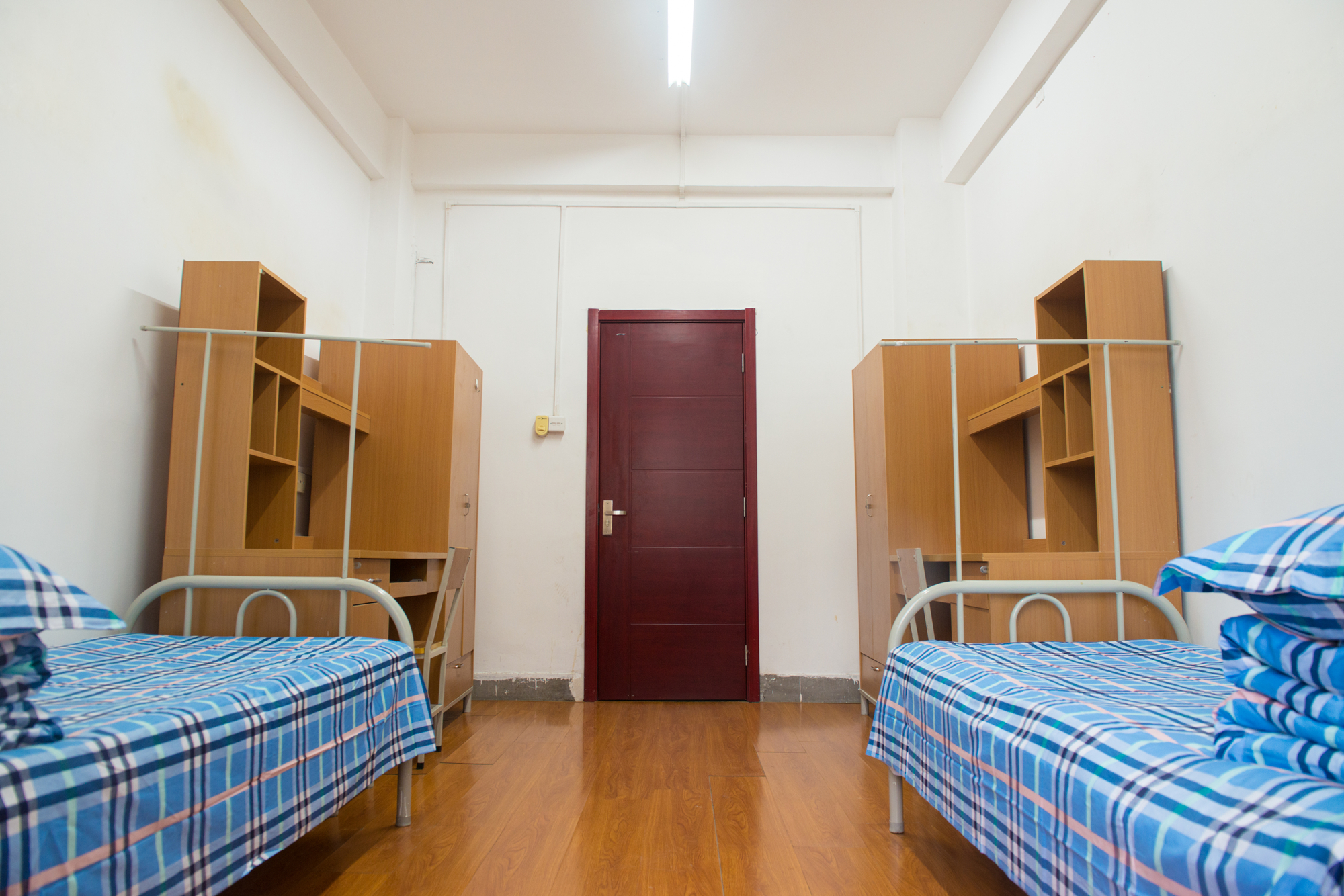 西八留学生公寓双人间 西八留学生公寓双人间